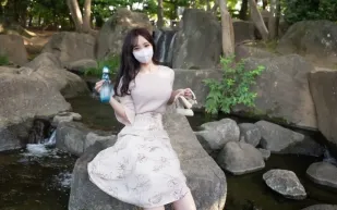 FC2PPV-3108899 白皙豐滿的女大學生