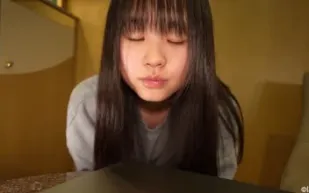 FC2PPV-4551752 素顏的F罩杯少女