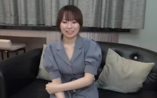 FC2PPV-4717936 清純可愛小美女