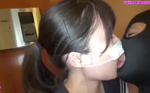 FC2PPV-1559602 來自頂級手淫專賣店的偶像級純情美女