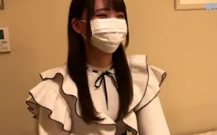 FC2PPV-4886248 清純美少女服務員制服偷情慘射