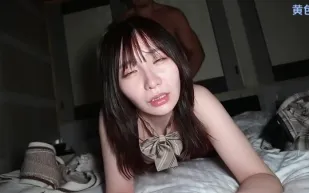 FC2PPV-4838733 十八歲美少女處子痙攣狂射淪陷