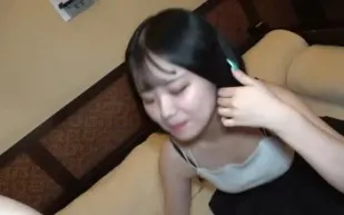 FC2PPV-4534539 一個善良的女孩有著一張非常可愛的臉