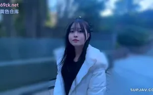 FC2PPV-4881735 泳女再燃巨棒狂襲緊緻粉嫩秘所高潮