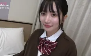 FC2PPV-2519228 頂著可愛臉蛋卻擁有H罩杯巨乳制服下隱藏