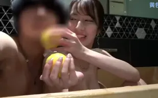 FC2PPV-4897171 投資佳人半價求起勁射不止