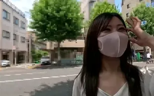 FC2PPV-4513374 杯巨胸大學生初登場狂噴不止