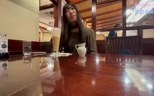 FC2PPV-4899139 十八歲直播美嫩處子慘遭插爆