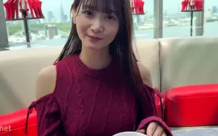 FC2PPV-4922818 十八歲偶像級爆乳美少女首射