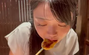 FC2PPV-4522274 愛莉卡醬震撼回歸畢業約一年半響應粉絲呼聲進行限時回歸
