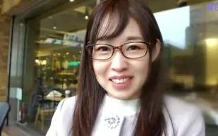 FC2PPV-4922731 出軌欲望旺盛主婦實錄狂野淪陷