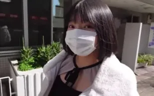 FC2PPV-4529648 超級淫亂的G杯爆乳人妻