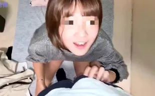 FC2PPV-4724489 軟柿子新婚少婦連射三人混戰淪陷