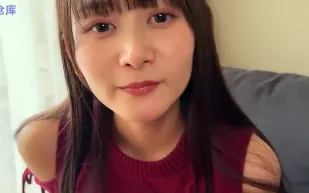FC2PPV-4922824 十九歲純情美少女首度無套淪陷