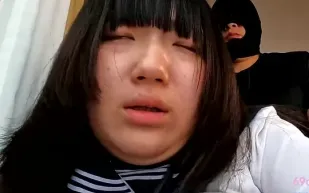 FC2PPV-4921378 十八歲少女三度處子羞澀歡愉內射