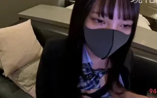 FC2PPV-3138216 黑髮爆乳美少女首演高潮痙攣