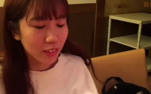 FC2PPV-4777803 初體驗小護士意外遭臉部征服高潮