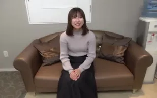 FC2PPV-4534357 色白美臀苗條美人手機店店員