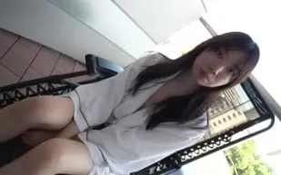 FC2PPV-4519361 【露臉】【顏射】既然不能中出就來個顏射驚喜吧！大白天在露台上公開做愛。身材超棒、超愛做愛的醬被大量雷射顏射！