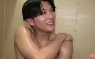 FC2PPV-2761664 男同視角美乳溫泉偷看