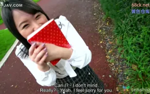 FC2PPV-4927341 害羞嫩妹應徵網路廣告初體驗