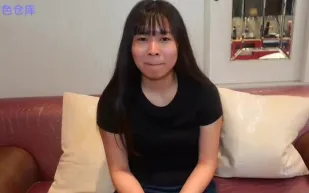 FC2PPV-4931069 超剛毛歲純真少女首嘗