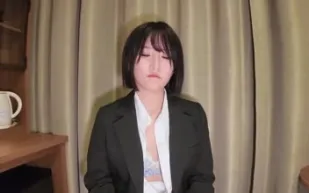 FC2PPV-4692444 教訓傲慢女招募員內定誘惑中出調教
