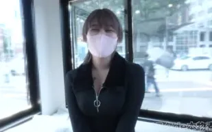 FC2PPV-4507235 G杯色白絲滑肌膚