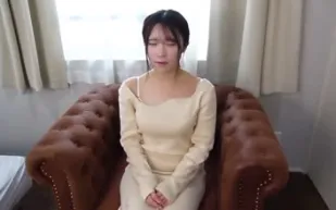 FC2PPV-4496995 無法完全隱藏F罩杯胸部