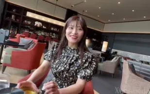 FC2PPV-4693923 曾在業界奮戰十年的傳奇級AV女優成為我肉棒的最愛