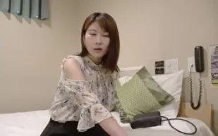 FC2PPV-4474501 超淫亂男士美容師終於中出