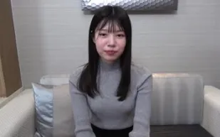 FC2PPV-4737442 素朴可愛白皙苗條盒子無垢少女
