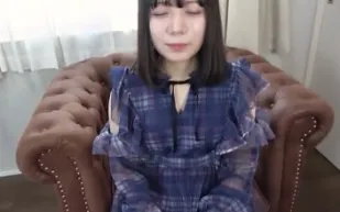 FC2PPV-4317426 一個可愛聽話的女孩