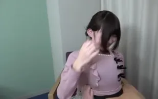 FC2PPV-4347402 鄉下出生鄉下長大的不諳世事方言女孩