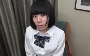 FC2PPV-4370015 和風美女10代制服的下體