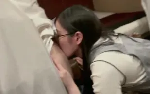 FC2PPV-4742468 童顏清純樸素可愛苗條美女過夜中出三連發