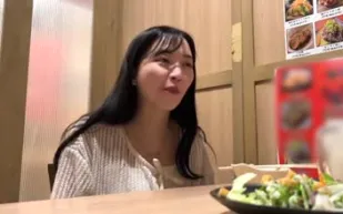 FC2PPV-4588829 零遭遇的31歲失意美女老師麻友我射出大量濃稠精液
