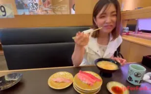 FC2PPV-3996200 中出後她說很開心很滿足