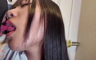 FC2PPV-4747433 開朗可愛的D杯女孩