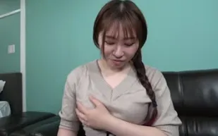 FC2PPV-3349980 美麗純真的人妻充滿成人的性感魅力