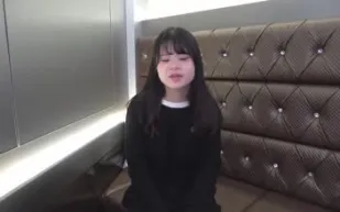 FC2PPV-3166184 陰毛都還沒修剪的小妞