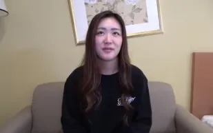 FC2PPV-3139855 白皙胸部豐滿的女人