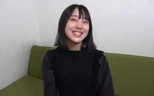 FC2PPV-3123185 面帶微笑的快餐女服務員