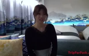FC2PPV-3179707 一位背負著彈珠店債務的漂亮人妻