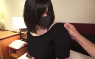 FC2PPV-2888885 大秀豐乳20歲少婦