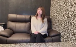 FC2PPV-4588771 關西美人妻天使之聲治癒關西 偷偷摘套
