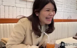 FC2PPV-2764079 美女理髮師