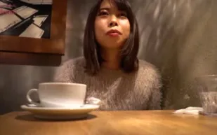 FC2PPV-2684116 把新婚妻子送到家裡給朋友內射