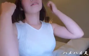 FC2PPV-1909625 女大學生正在尋找一位糖爹來滿足她的性慾