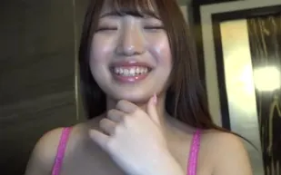 FC2PPV-1751991 黑髮女大學生渚醬